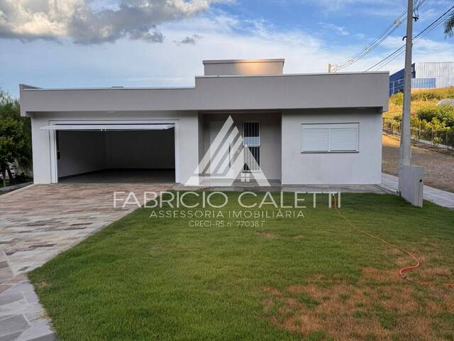 #107 - Casa para Venda em Casca - RS - 2