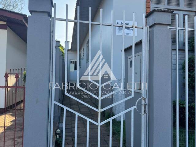 #111 - Casa para Venda em Casca - RS - 2